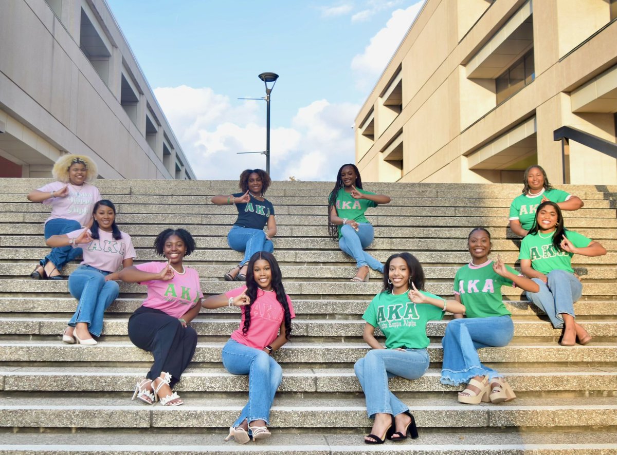 Omicron Tau AKAs tweet media