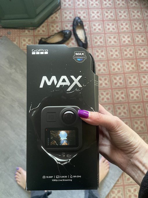 Do any of my fellow creators use a GoPro Max? How are you using it? How are you wearing it? Any tips<a href="/tag/newprofilepic"class="tags"><span>#newprofilepic</span></a>