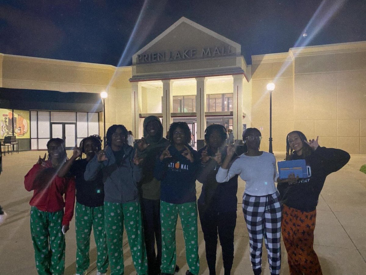 Dinner stop in Lake Charles! Next stop, Gulfport, Mississippi!