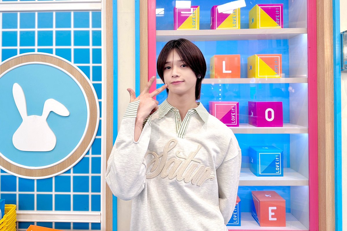 [#今日のandTEAM] 240308
@ TBS系『ラヴィット！』

スタジオ生出演させていただきました🐰
Love it！

#ラヴィット！
#andTEAM #K