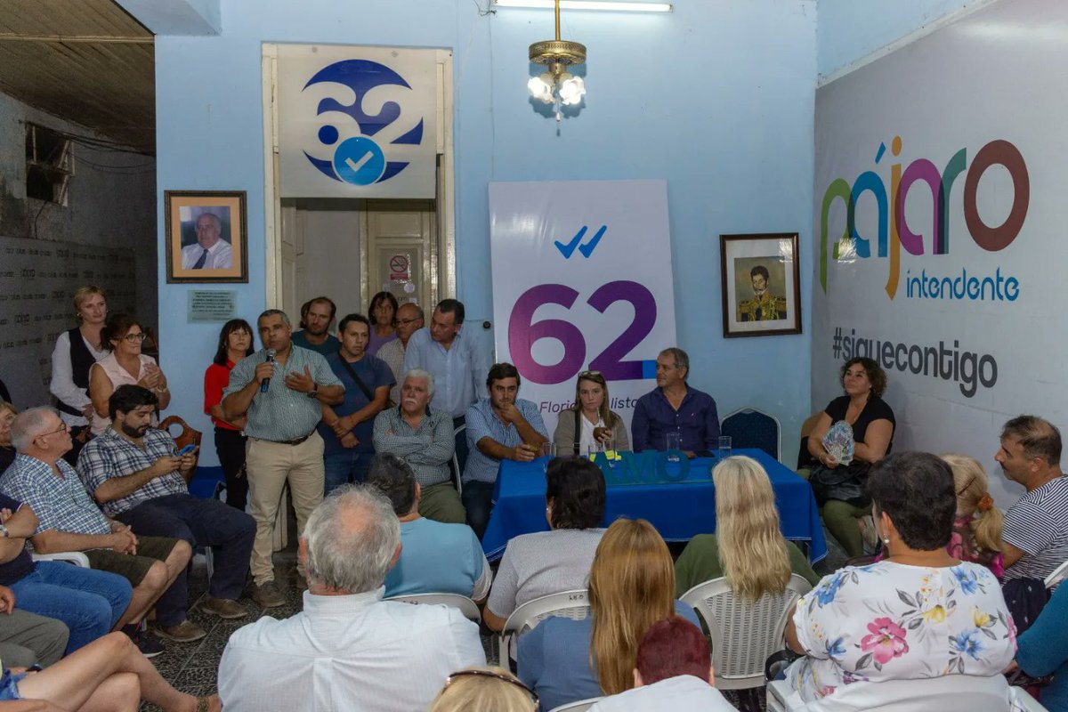 AndreaBrugman's tweet photo. Gran Plenario de nuestra  @amo_62florida la del @PajaroEnciso la que siempre está, la que escucha y a la prueba está, la que acompaña al Gobierno de @luislacallepou y la que quiere un #UruguayParaAdelante,  y deja todo en la cancha para que  @alvarodelgadouy sea  Presidente. https://t.co/Quz2bs7Nv9