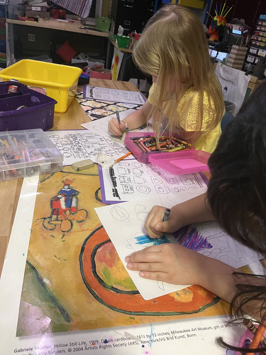 CESartWeaver's tweet photo. Students are getting ready for Science Night by designing robots https://t.co/xDjikScYgv
