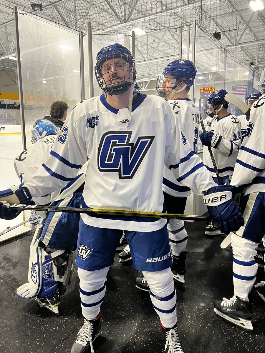 gvsuhockeyd3's tweet photo. Warm ups are starting here in St. Louis for the 2024 National tournament! #AnchorUp https://t.co/92fxy9yY05