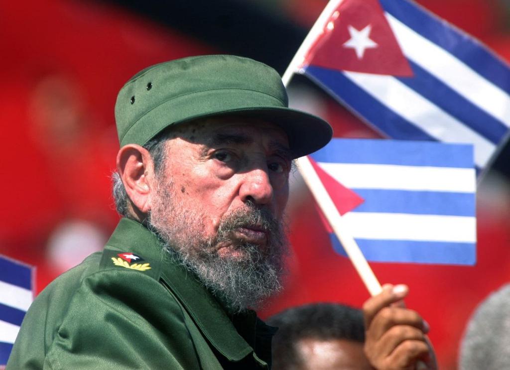 A la Revolución nunca le va a temblar la mano cuando de defender la legalidad socialista se trate. 'Toda manifestación de privilegio, corrupción o robo tiene que ser combatida y no hay excusa posible en esto para un verdadero comunista' Fidel Castro Ruz granma.cu/cuba/2024-03-0…