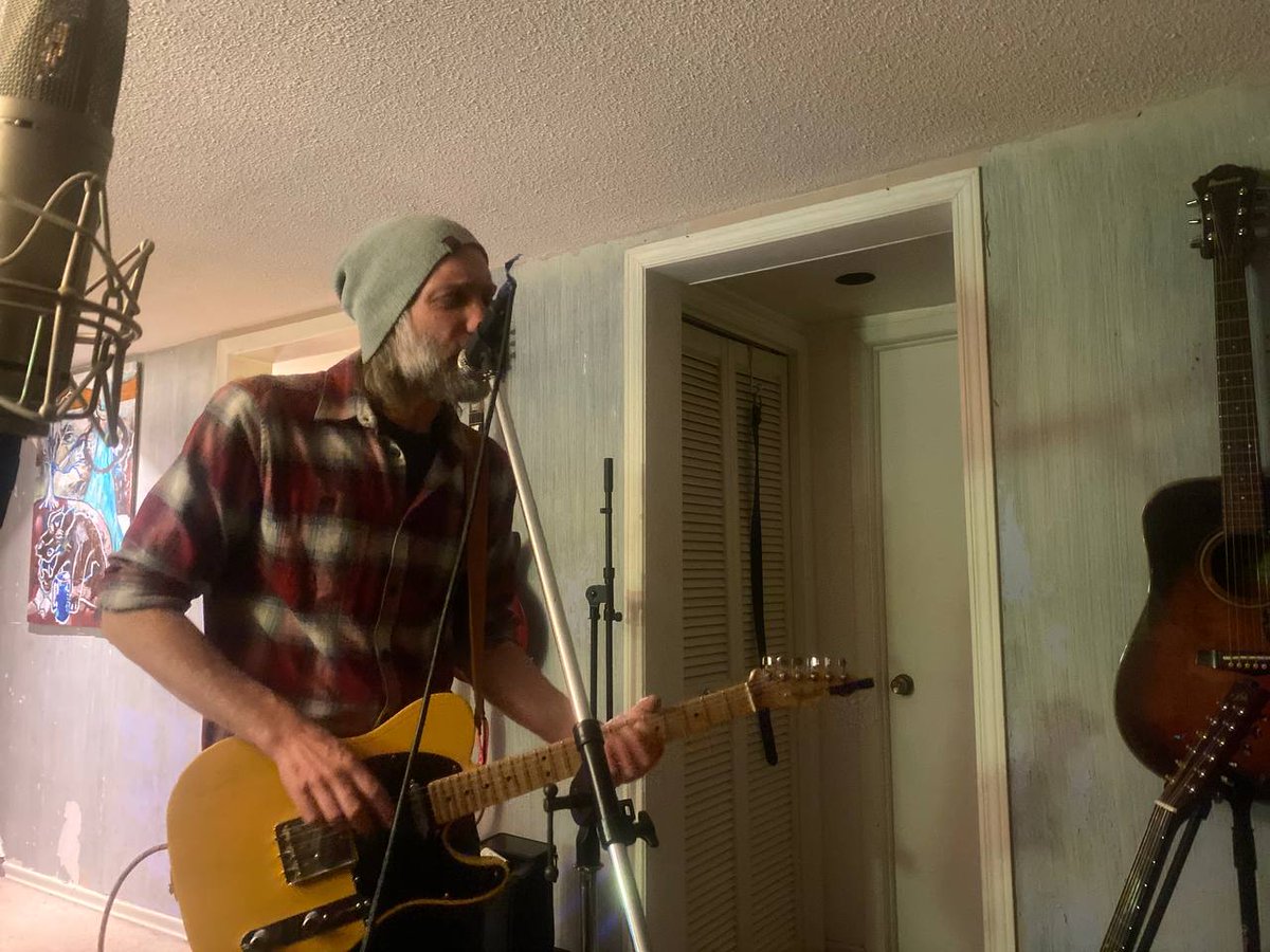 EricRStPierre's tweet photo. A great night recording and jamming with Jerry from @bicyclegang. Looks like we've gotta another song in the roll! https://t.co/5Q03V6Vc3T