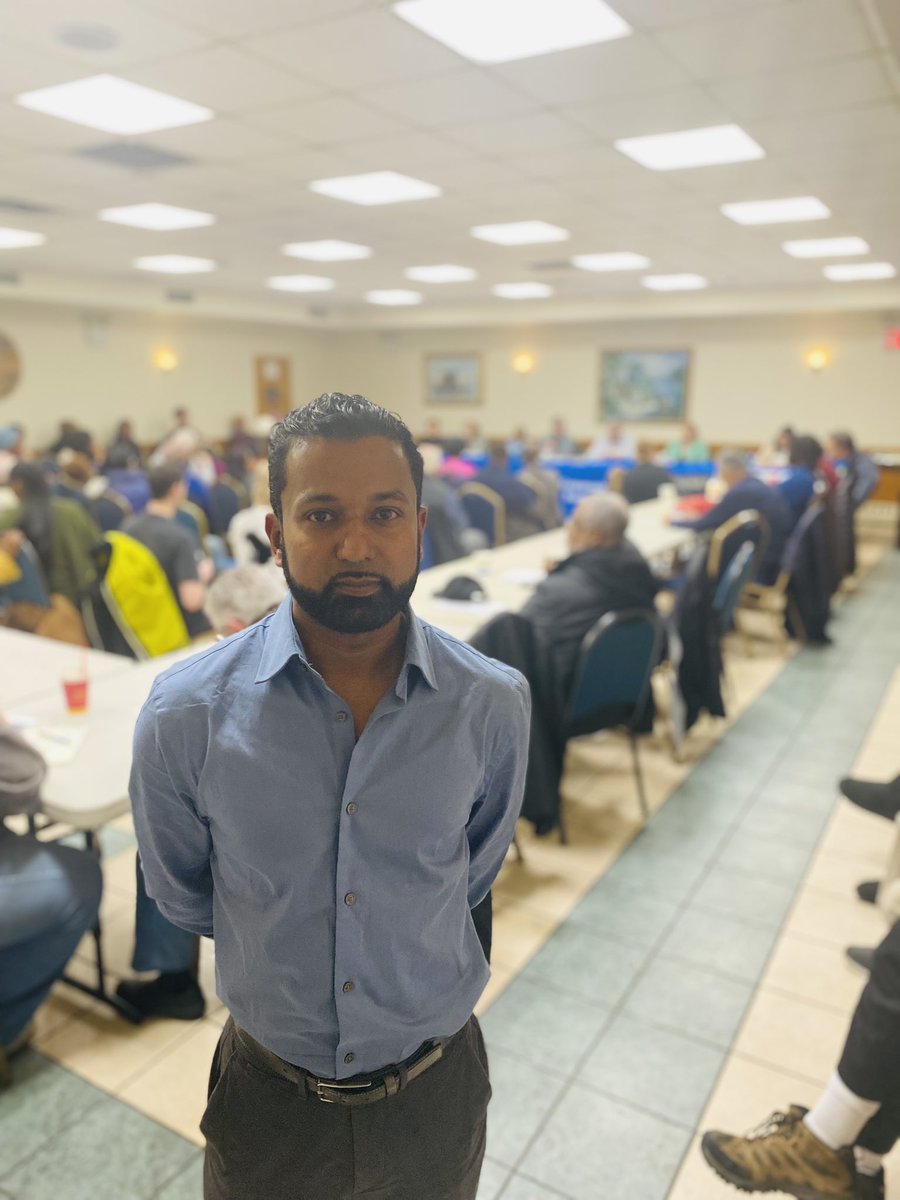 RichDavidNYC's tweet photo. Full house at CB10. MTA announced the restoration of the Q10 🚎 stop in #SouthOzonePark, but many other disruptive elements remain. Proud of my neighbors! Hopefully MTA continues to respect the people in our community during this (long) process

#QueensBusRedesign #Queens https://t.co/xy2Dfpq8Sd