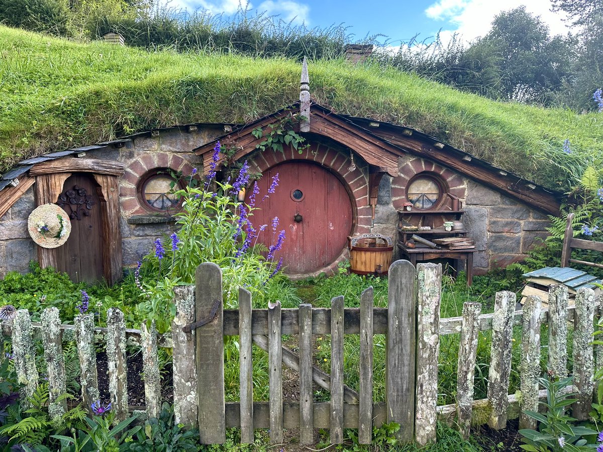 Just moved in all are welcome to visit please bring your own ale