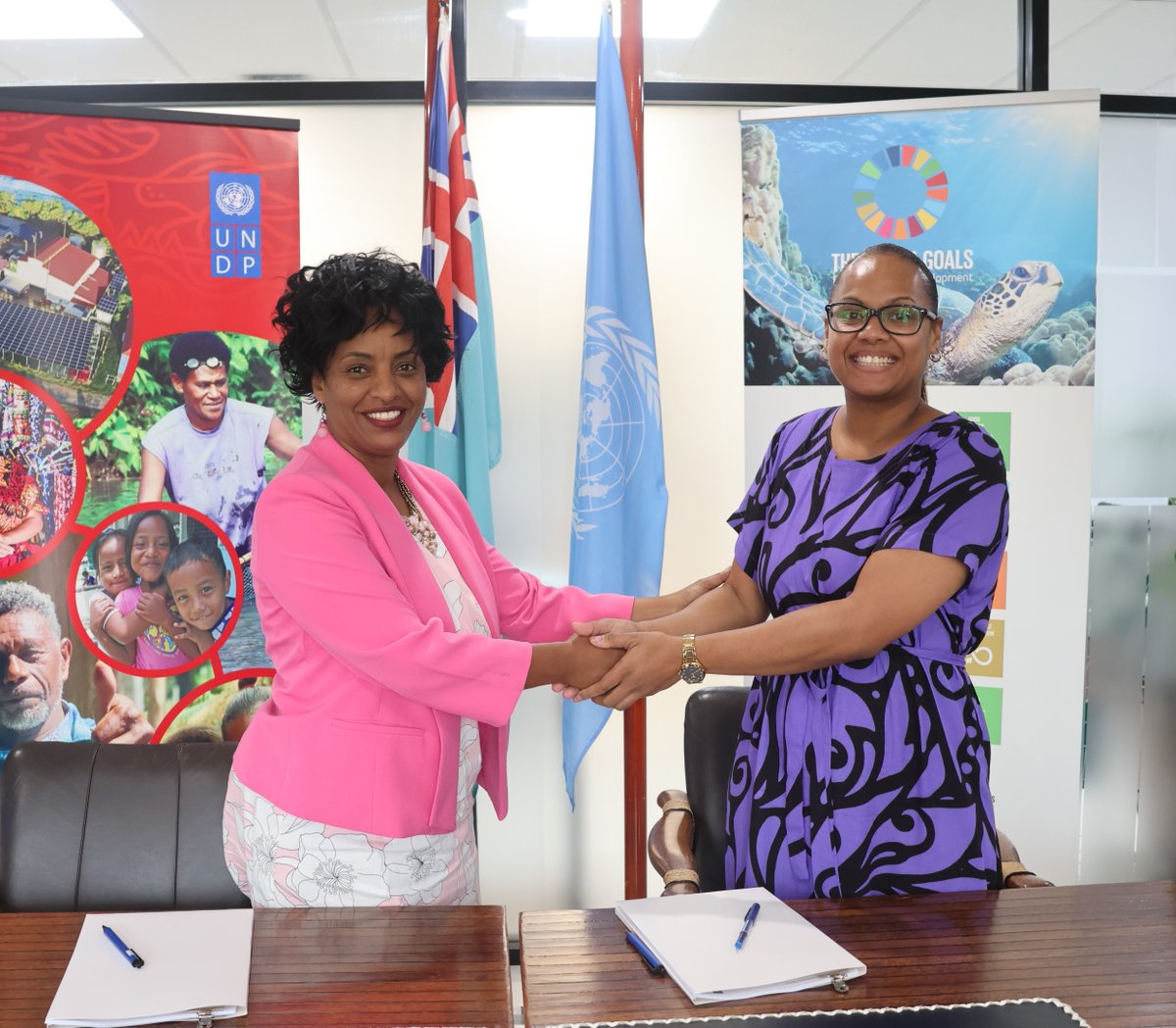 Our Deputy Resident Rep @Yemesrach16 and Actg Supervisor Elections, Ms Ana Mataiciwa have signed an agreement today for the #VOTE-Fiji project to enhance electoral processes in 🇫🇯 with a gender-sensitive approach. Celebrate women's leadership in #democracy building! #IWD2024