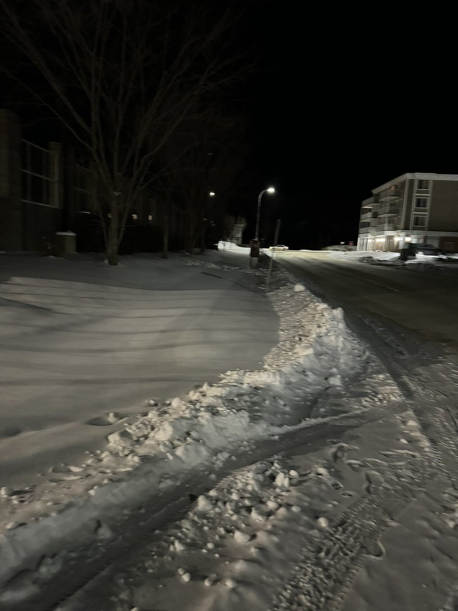 Johnathonmac31's tweet photo. @RMWoodBuffalo any idea when the Queen street sidewalk is going to get plowed been 4 days now called pulse last night and still not done and someone with disabilities shouldn’t have to walk on the side of the road at night time. https://t.co/4VhZg6X8nC