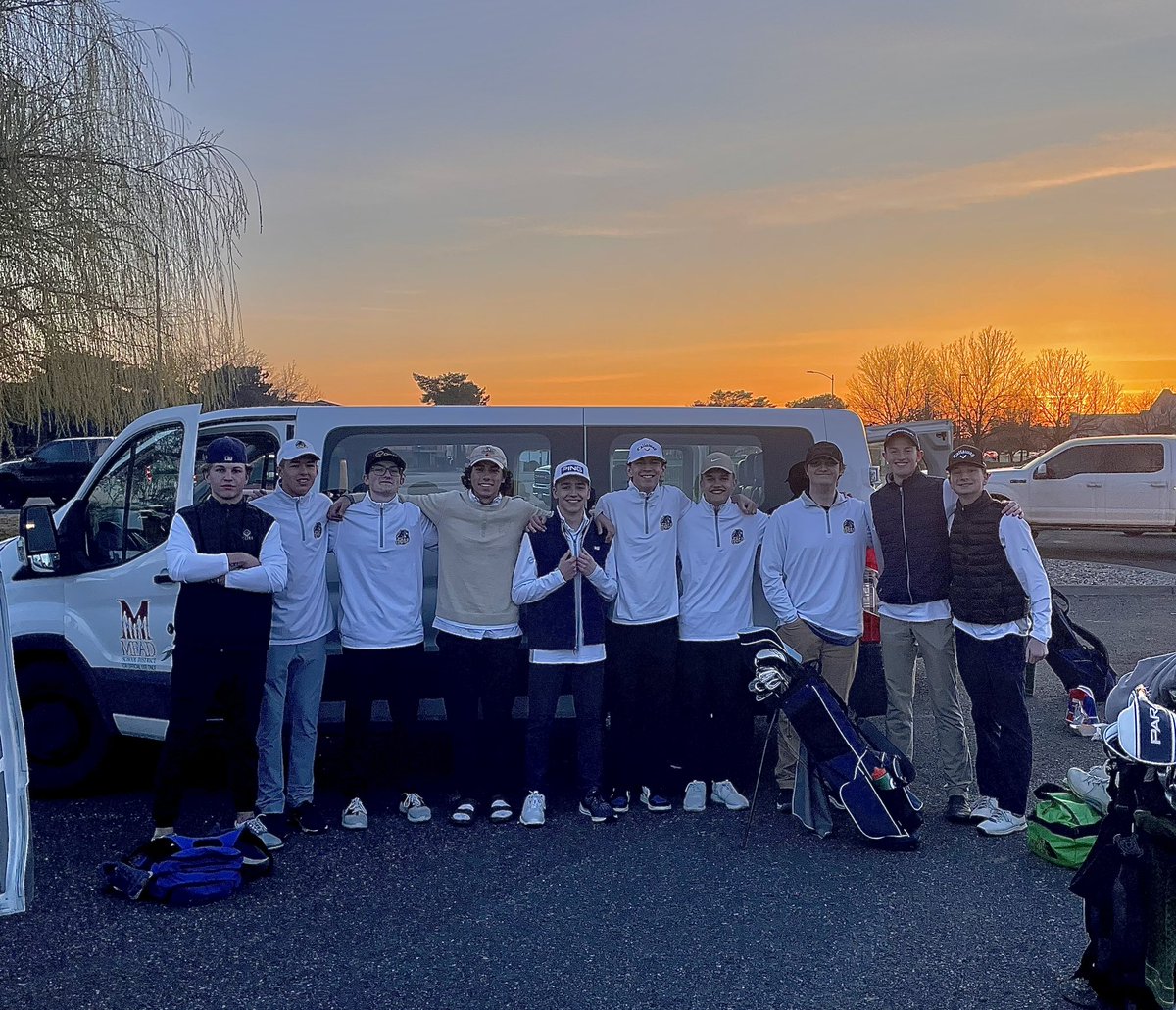 kross1414's tweet photo. It required driving south 2+ hours…
but we are finally golfing again. 

The MHS Boys played today at the Pasco Invite, &amp; will play again tomorrow at the Kennewick Invite! ⛳️🏌🏼‍♂️

Thankful!

@MEAD_ATHLETICS 
@MeadHighSchool https://t.co/jMOUBtaTC1