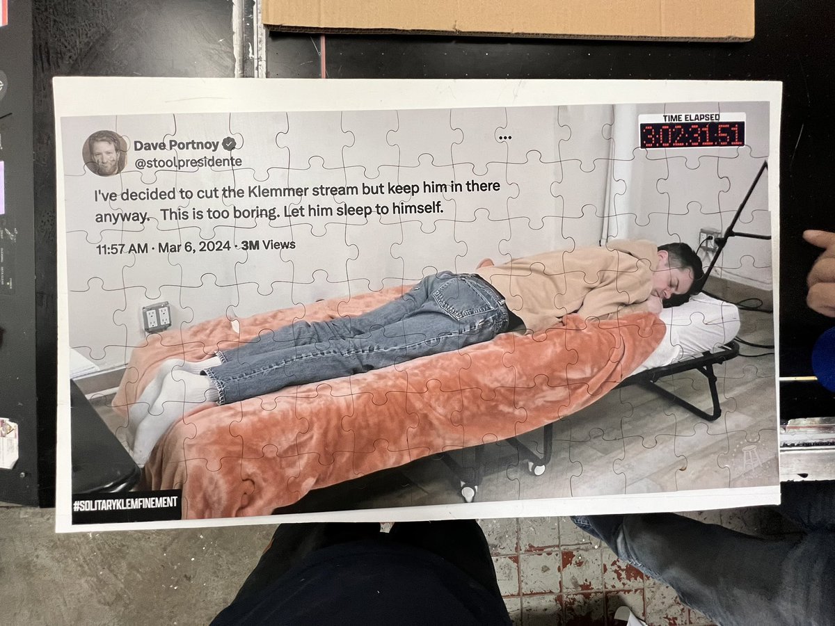 stoolpresidente's tweet image. Quick update.  There will now be 2 puzzles given to #klemmer at 9am when we turn the stream back on live.   The 1st is telling him he was #1 trend in the world.  After he finishes that the 2nd puzzle will tell him the stream was shut off.