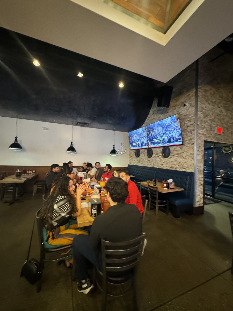 lesliempalomino's tweet photo. GA SOTU Watch Party! Immigrants have been and will continue to be the backbone of our economy, driving growth and innovation. It’s time to adopt more human and comprehensive policies that honor the many contributions of immigrants. #ImmigrantRights #PathwaytoCitizenship #SOTU2024 https://t.co/tiJPLyrSUw