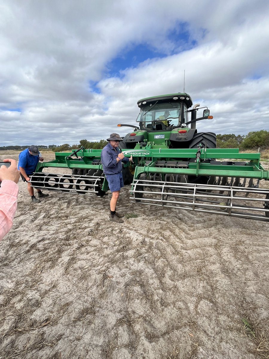 BindiIsbister's tweet photo. Two examples we saw yesterday of combining track renovation with another operation were towing a stubble crunch roller behind a Kline renovator or this little gem of @ipaddockapps the air cart track &amp; seeder combo helps repacks &amp; level the tramline.  #CTF #trackrenovation https://t.co/dkUu3YCj0R
