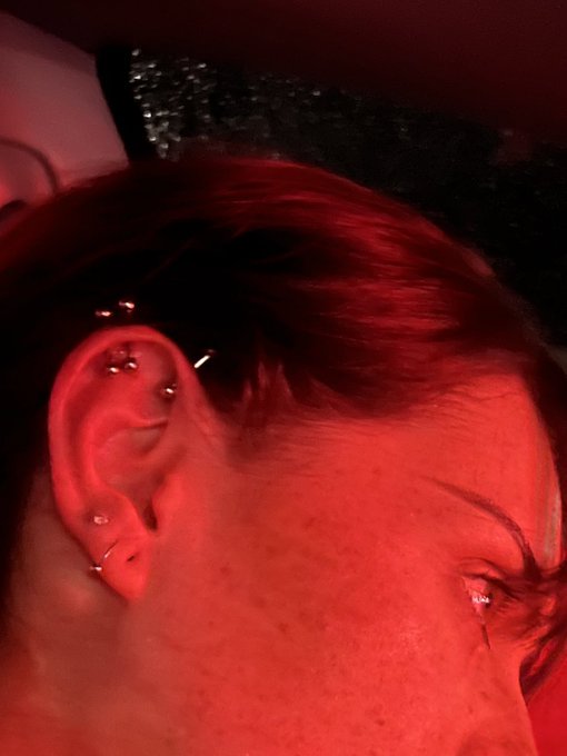 New piercings, just need a few more https://t.co/LTAlPBNlqD
