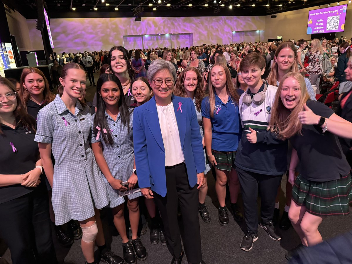 SenatorWong's tweet photo. Adelaide’s International Women’s Day breakfast had a record 3,076 people attending in person this year, including students from 33 schools.

We celebrate women’s success, honour those who have shown us the way, and acknowledge struggles that must still be overcome. https://t.co/BxW5q436lr