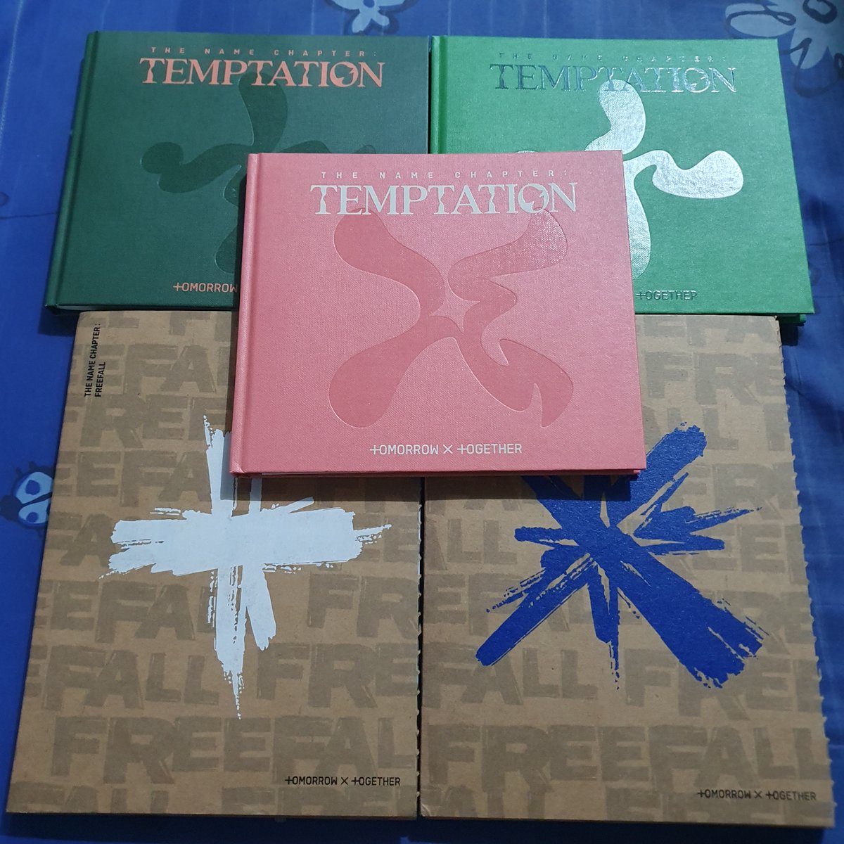 Sexyseabassph's tweet photo. wts lfb | txt unsealed album set | ph

txt tempation &amp; freefall set w/ pcs
- 1600php + pf + sf
- 1400php if payo
- comp inclus
- x sensi &amp; imp buyer
- strictly selling as a set

rfs: decluttering
mop: gcash
mod: meet up/sdd (qc only), direct j&amp;t only
dop: payo/3d

#bassysellsph https://t.co/3lUTk33e91