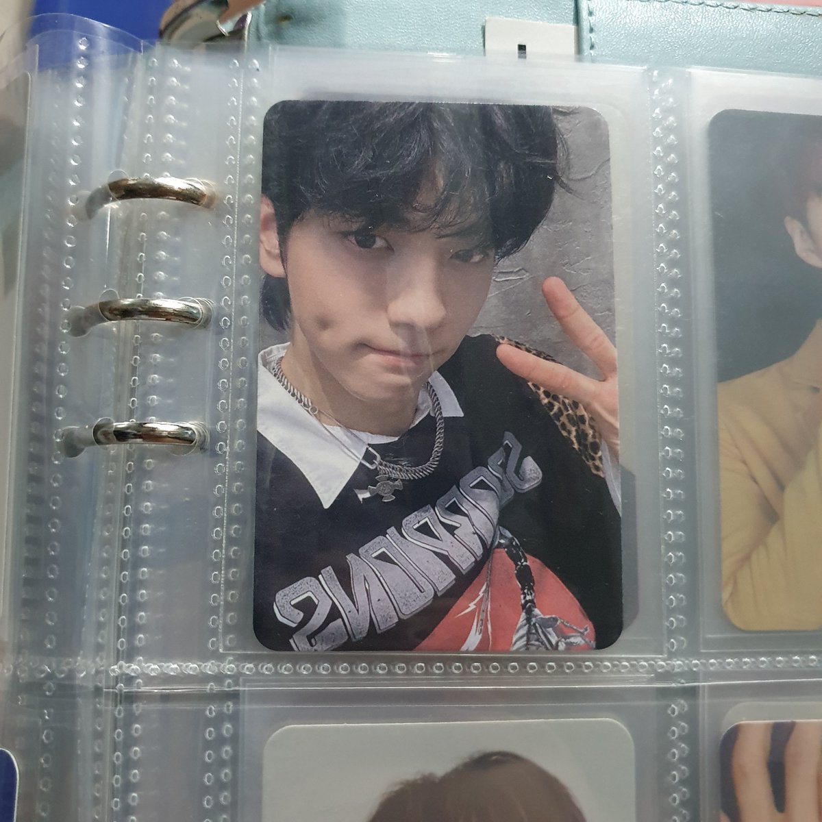 Sexyseabassph's tweet photo. wts lfb | txt unsealed album set | ph

txt tempation &amp; freefall set w/ pcs
- 1600php + pf + sf
- 1400php if payo
- comp inclus
- x sensi &amp; imp buyer
- strictly selling as a set

rfs: decluttering
mop: gcash
mod: meet up/sdd (qc only), direct j&amp;t only
dop: payo/3d

#bassysellsph https://t.co/3lUTk33e91