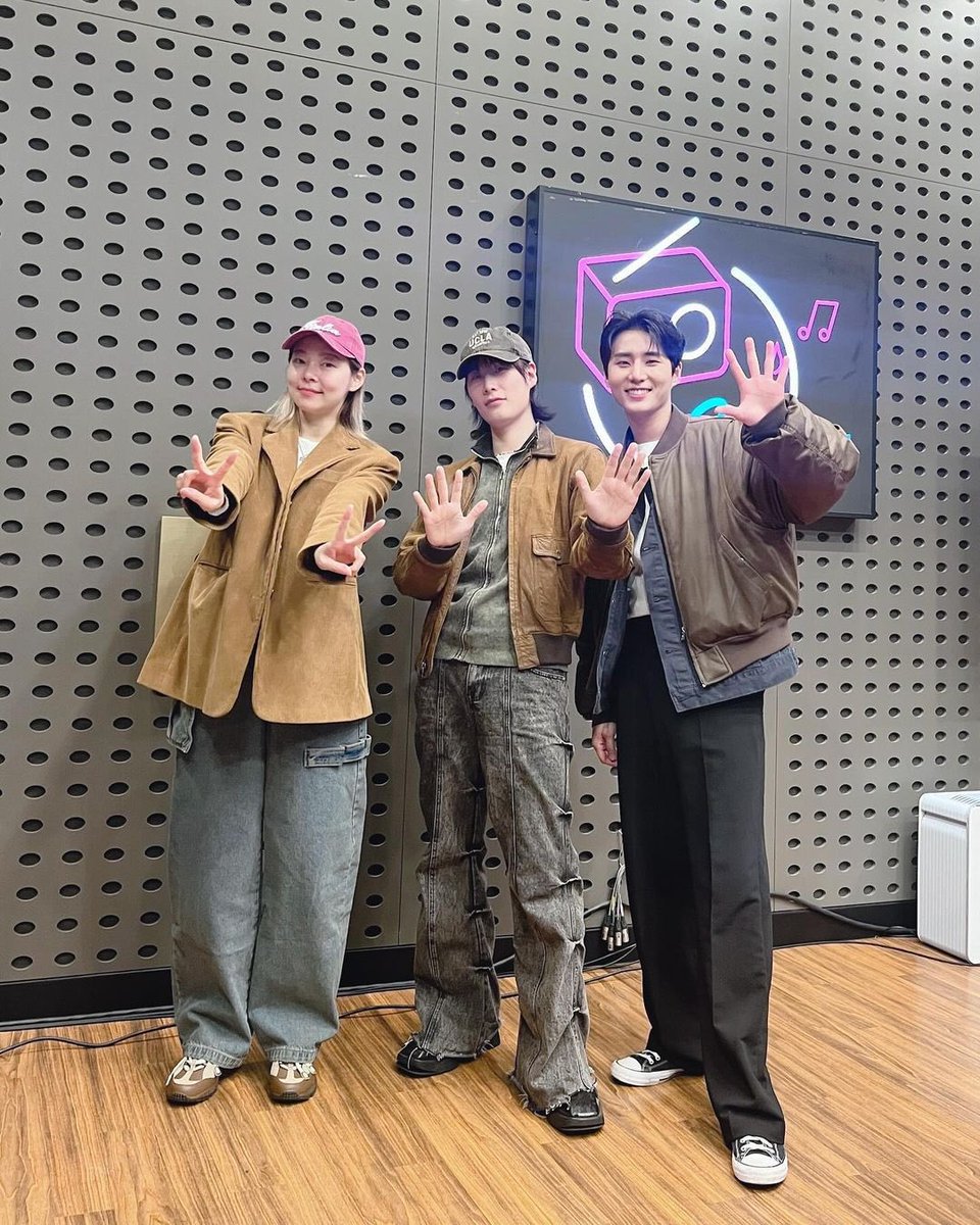 repeathis's tweet image. 240208 데키라 #Eldon #엘던