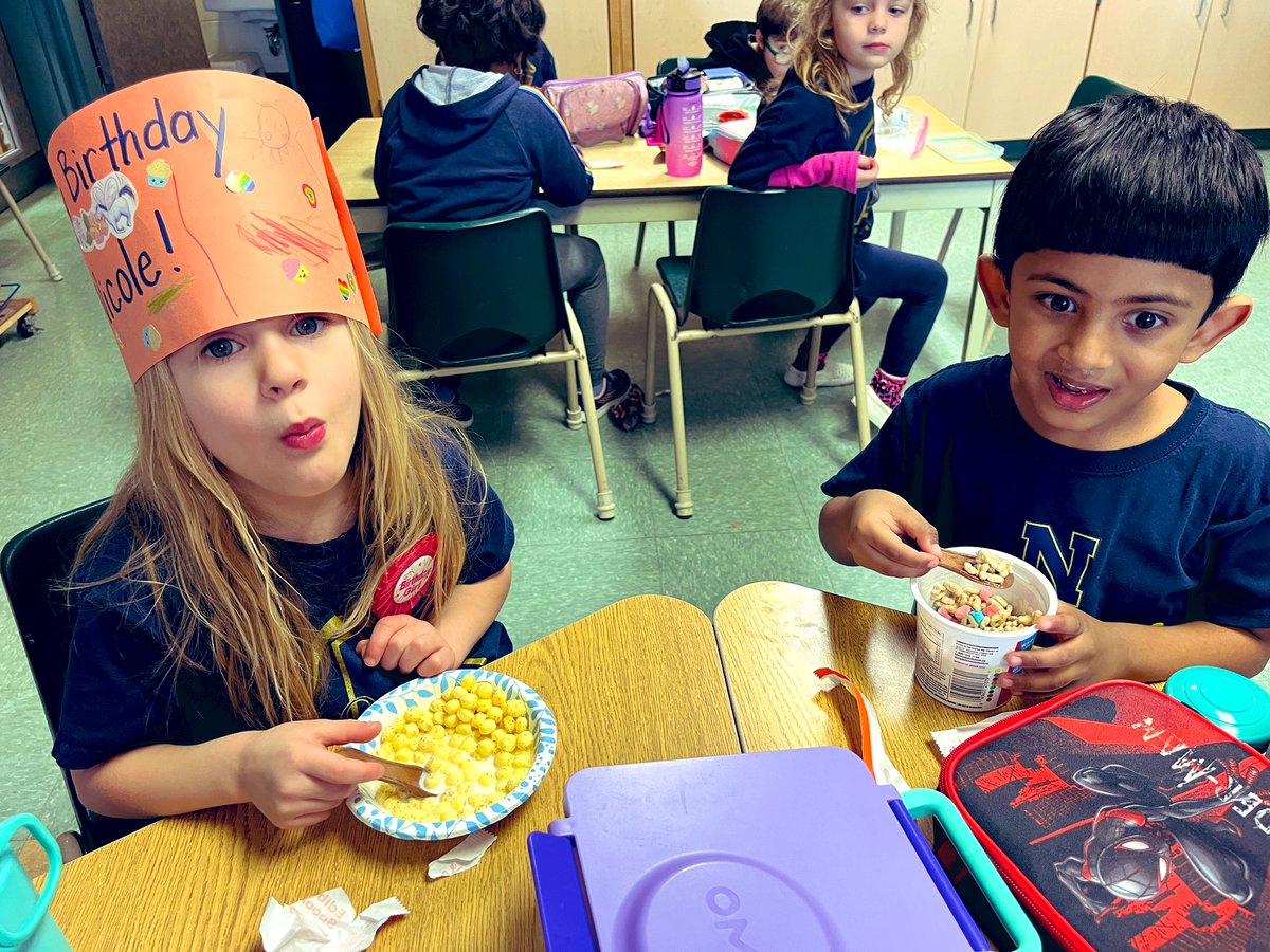 MrsGrossFDK tweet media