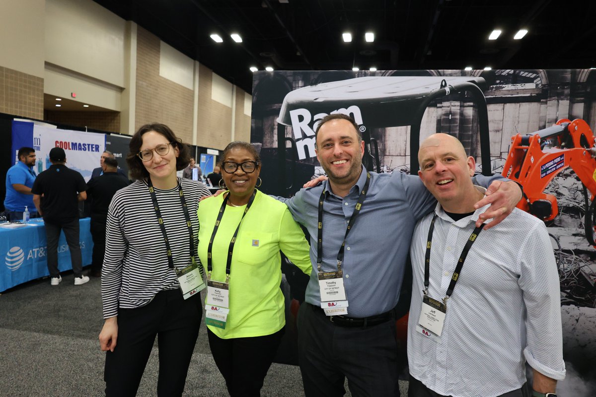 DetroitCDD313's tweet photo. 📸 Evening photo dump: Day 2 at @NDAmakingway conference!
see more photos: https://t.co/wfEv8Epb59
#Demolition #SanAntonio
#DetroitDemo #3DStrong
@CityofDetroit
City of Detroit: Office of Contracting & Procurement https://t.co/jUz6ra8jsl