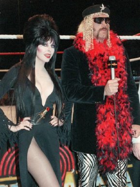 Elvira, and Jesse 'The Body' Ventura, at WRESTLEMANIA II.

#WWE #worldwrestlingfederation #wrestlemania #wrestlemaniaii #Wrestlemania2 #elvira #elviramistressofthedark #JesseVentura #JesseTheBodyVentura