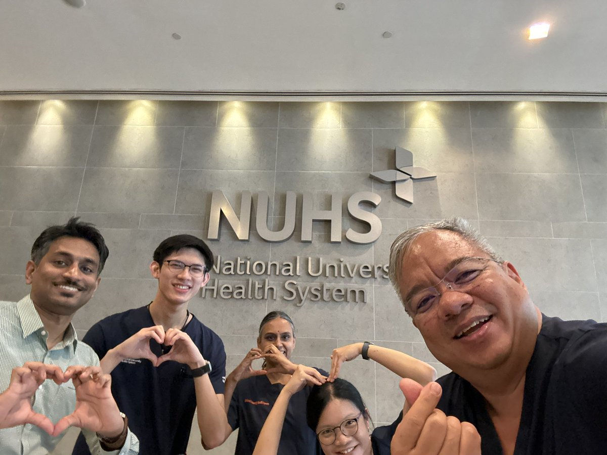 Happy #InternationalWomenDay from <a href="/NCISGynOnc/">National University Cancer Institute Singapore</a> and <a href="/IGCSociety/">IGCS</a> !!  We stand with all women around the world today especially our #Cancer champs!!