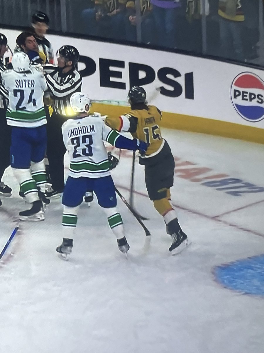 JonathanHawkey's tweet image. Lindholm &amp;amp; Hanifin played in Carolina together for basically the whole beginning of their careers, traded together to #Flames , now scrumming it up against each other in Hanifin’s VGK debut. Hockey is wild