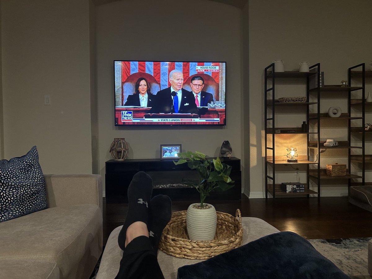 Turd alert,fucker is so old he will be lucky to be alive to see the day votes are cast lmao