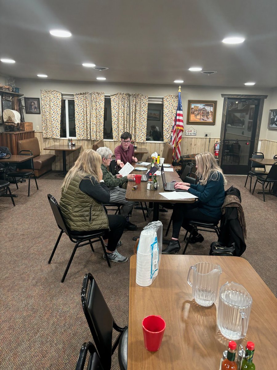 Had a great time kicking off our first ever Conservative Ladies Thursday in Stevensville! 🇺🇸

Throughout women’s history month, we celebrate all of the women who are eager to join the fight to save our country. We’re excited to #BeatBiden and #RetireTester in November! #LeadRight