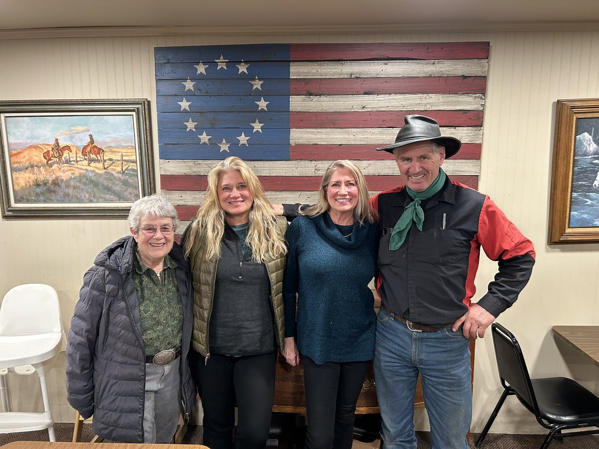 fieldguybob's tweet photo. Had a great time kicking off our first ever Conservative Ladies Thursday in Stevensville! 🇺🇸

Throughout women’s history month, we celebrate all of the women who are eager to join the fight to save our country. We’re excited to #BeatBiden and #RetireTester in November! #LeadRight https://t.co/2MVyTHf9vs