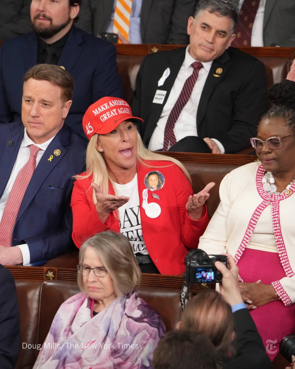 The New York Times tweet media