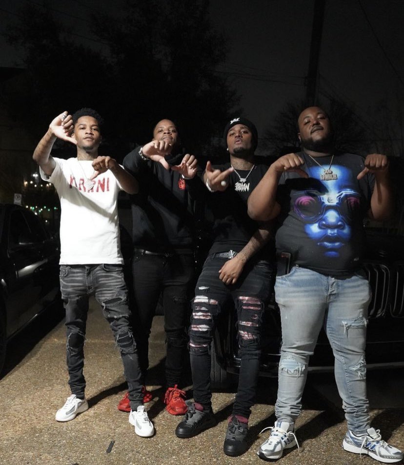 4️⃣Block dem my bruddas but 3️⃣0️⃣0️⃣ dats my Wodie nem!🖤
