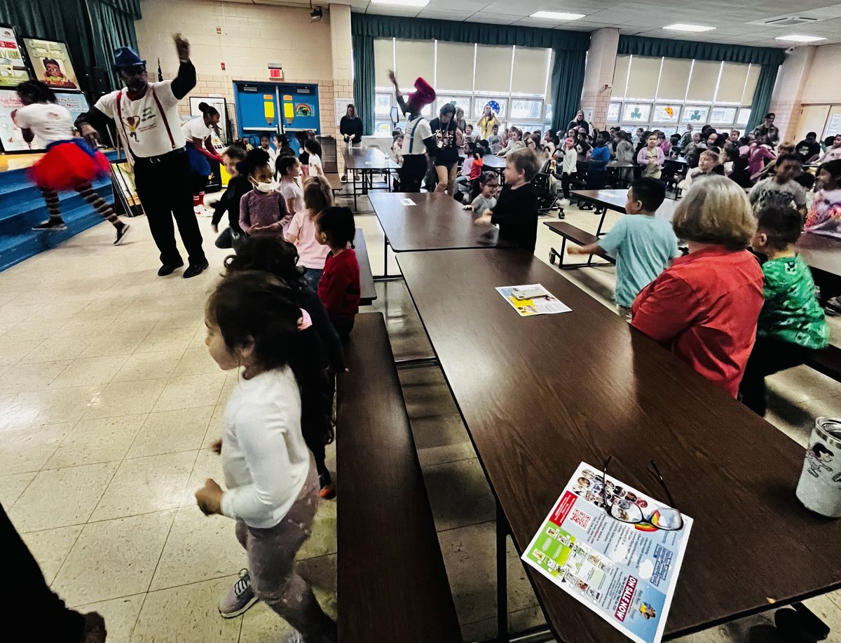 Deerfield School 9 tweet media