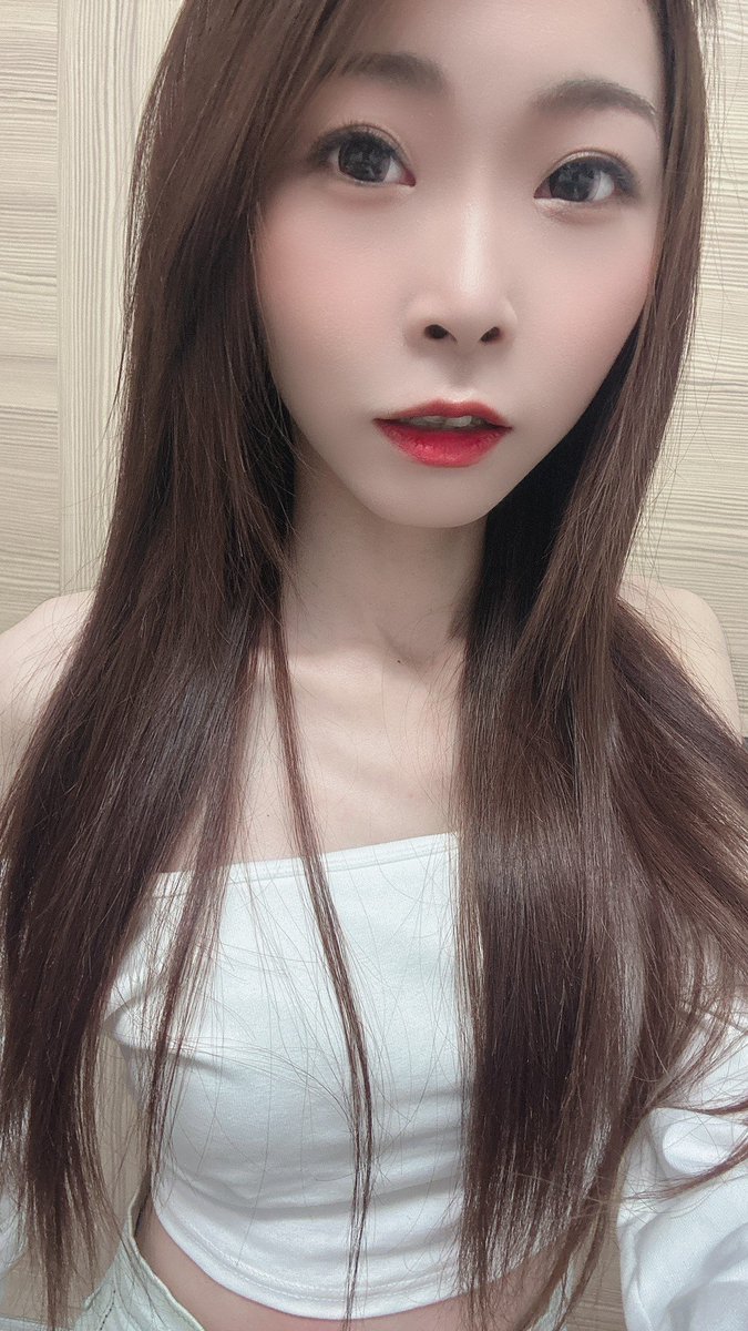 lingling_0722's tweet photo. 我好了~~~快來觀注我 💘 💘 💘 💘 💘 💘 💘 💘 💘 https://t.co/KOsp8OXzKM