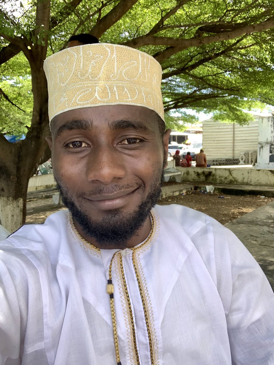 OussamaSaidIbr4's tweet photo. جمعة مبارك 😊🤲🏾 https://t.co/78LMM9f1vQ