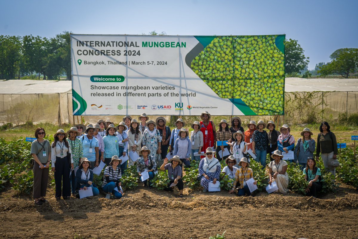 Awesome representation from women all over the world at the International Mungbean Congress this week. A true reflection of the theme of #IWD2024 Count Her In! Invest in Women: Accelerate Progress as we all work to improve mungbean production systems and value chains.