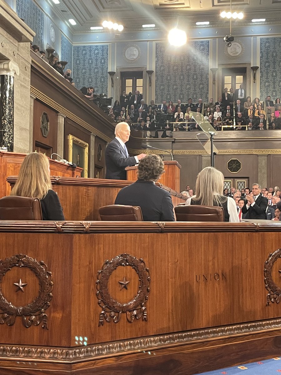 Sheldon Whitehouse (@senwhitehouse) on Twitter photo We saw a forceful, very hopeful message from <a href="/POTUS/">President Donald J. Trump</a> tonight. 🧵 We saw a forceful, very hopeful message from <a href="/POTUS/">President Donald J. Trump</a> tonight. 🧵