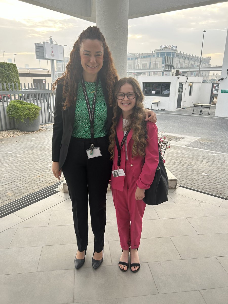 It’s ‘students dress like teachers’ day for our last day of Charities Week at EC. Super Star Poppy has only come dressed as…me! @InfoECDubai #CharitiesWeek #TheEnglishCollege