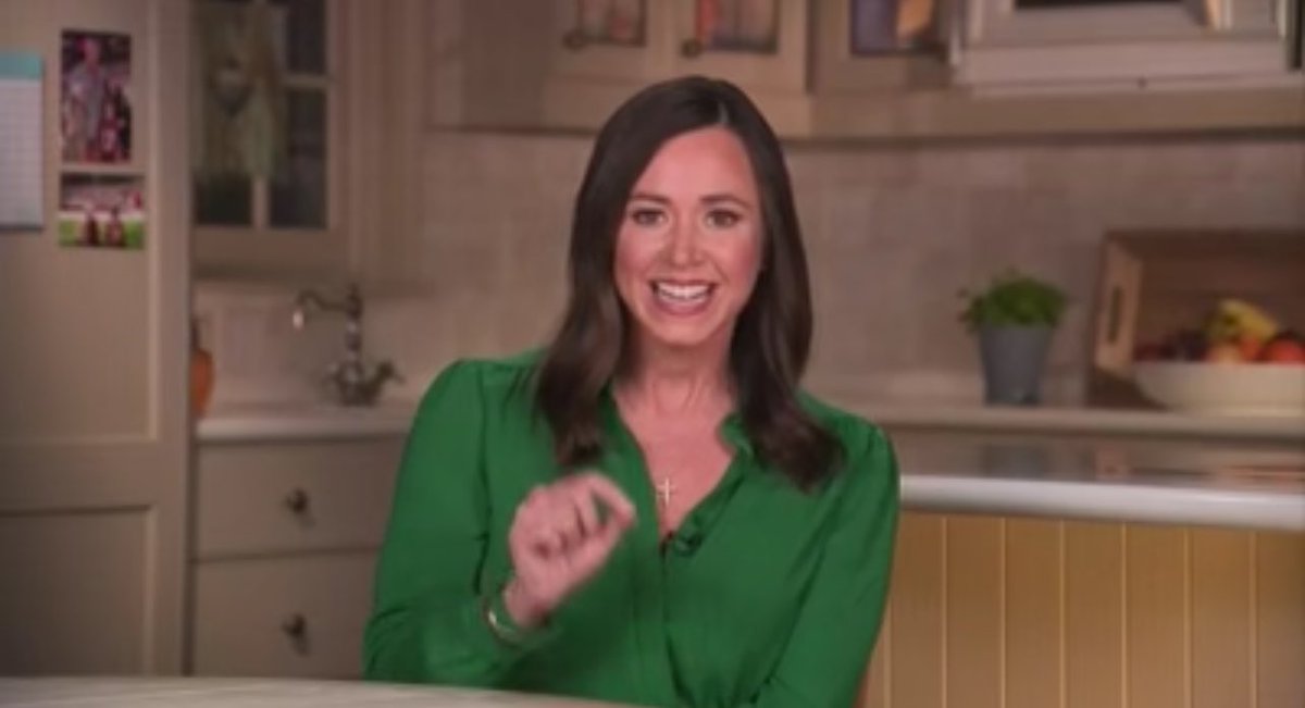 markmdrury's tweet image. Strong “angry sorority sister” vibes from Sen. Katie Britt tonight…