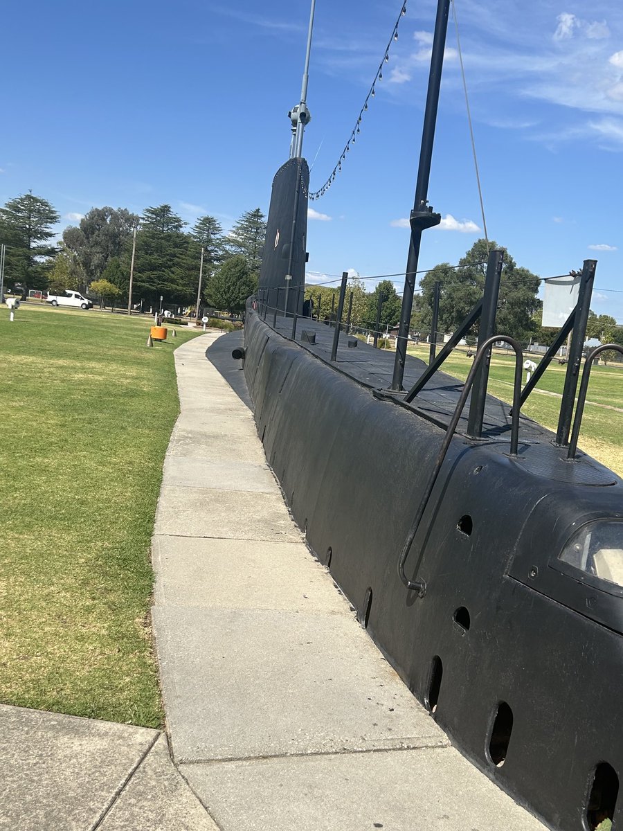 Who needs a nuclear sub when you’ve got HMAS Otway protecting you in the middle of Holbrook, NSW! 😀⚓️