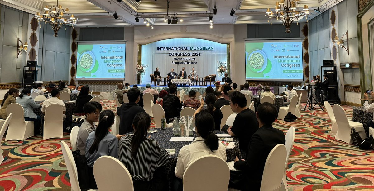 Have had a fabulous week in Bangkok for the International Mungbean Congress. Attendees from more than 25 countries, great talks representing all aspects of the mungbean value chain and field visits to see mechanical harvesting and 43 mungbean varieties grown all over the world.