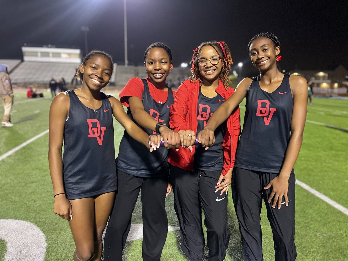 Del Valle Track and Field (@dv_hs_track) on Twitter photo The Varsity Girls 4x400M Relay placed first in the Panther Relays.
That's a clean sweep on the Relays for the Varsity Girls.
<a href="/dvisd_athletics/">Del Valle ISD Athletics</a> The Varsity Girls 4x400M Relay placed first in the Panther Relays.
That's a clean sweep on the Relays for the Varsity Girls.
<a href="/dvisd_athletics/">Del Valle ISD Athletics</a>