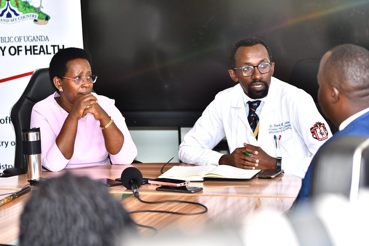 Yesterday, Dr Diana Atwine, PS MOH and the President of the Association of Surgeons in Uganda Dr. Frank Assimwe addressed a press conference at MOH on the planned Surgical landscape exhibition slated to take place at the Kololo Ceremonial Grounds on 26th March. #MOHatWork