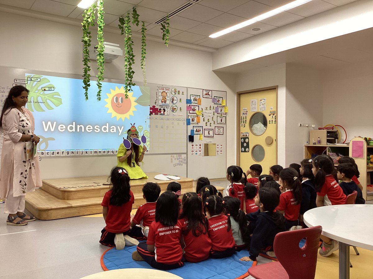 🌈✨ Celebrating #InternationalWomensDay with an enchanting role-play of 'The Hungry Caterpillar'!. Here's to the educators shaping future butterflies! 🦋🎉 #TeacherMagic @oismumbai @BhonslayAnupa