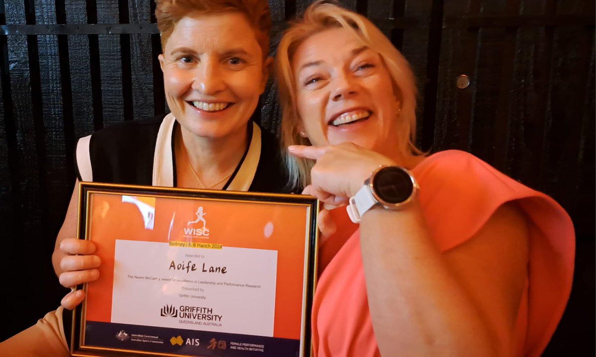 So proud of @aoifemlane getting recognition for 'Leadership and Performance Research' @WISCongress for the ongoing work in establishing an all island Irish centre for women in sport. #WISC24
