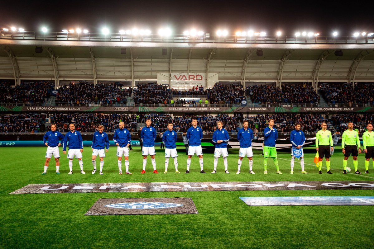 Molde_FK's tweet photo. 𝗧𝗮𝗸𝗸 𝘅 𝟵𝟮𝟲𝟳 💙💙

#UECL https://t.co/mILzUMn0Rg