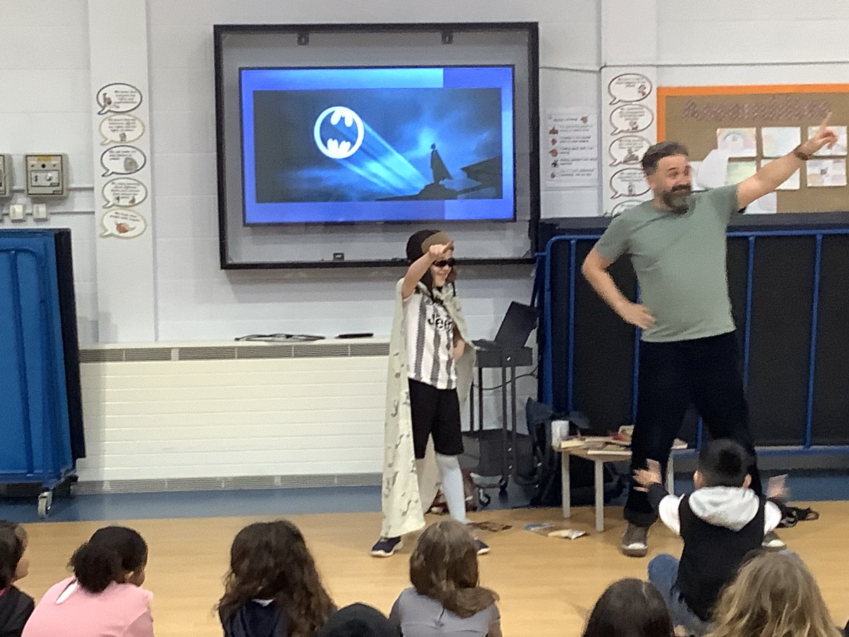 #WorldBookDay2024 was celebrated in KS2 by a visit from the wonderful @philearle. This was Phil's second visit to Spring Bank and he never fails to inspire our children read even more widely and to write creatively. It was a fabulous afternoon - thank you, Phil!