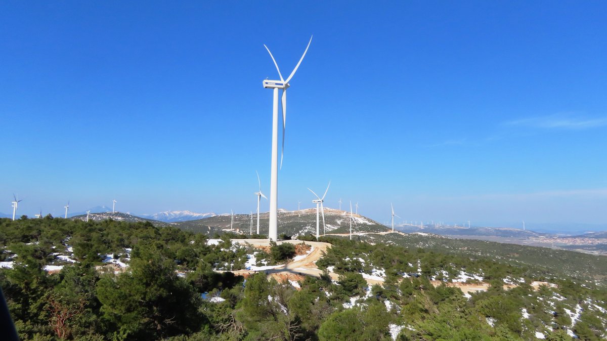 WENDYprojectEU's tweet photo. Thrilled to officially launch our Knowledge Exchange Platform! It focuses on 3 dimensions: #environmentalSciences, #socialSciences &amp; #humanities, and #technologyEngineering. This is your digital space for connecting with fellow wind energy stakeholders.
👉https://t.co/uz4E65U6m6 https://t.co/Mj7GwMaTnq
