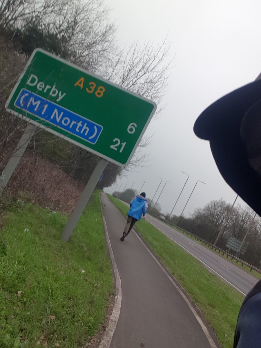 normantonparkDE's tweet image. Today, I am nobodies clown. #drastic #plans #apparent - d***s p*****s and #a******s but it was all good.  @MYALANSKY1 @JoeMafia757 @zabbas_derbycab #unclesaj @normantonparkDE #a38 #willington #willington @Derby_Canal #nomorefunnybusiness