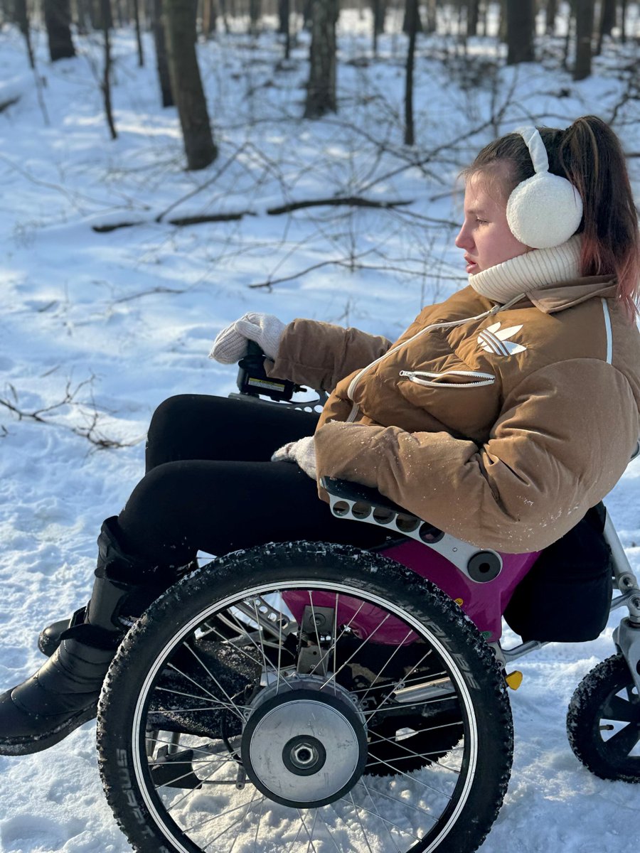 “Just because I use a wheelchair sometimes, it's not going to stop me from going on adventures and having fun.' For Nicola, visiting Japan and being served food by robots is top of her bucket list. She dreams about travelling around England in campervan:bit.ly/3uDs8RR